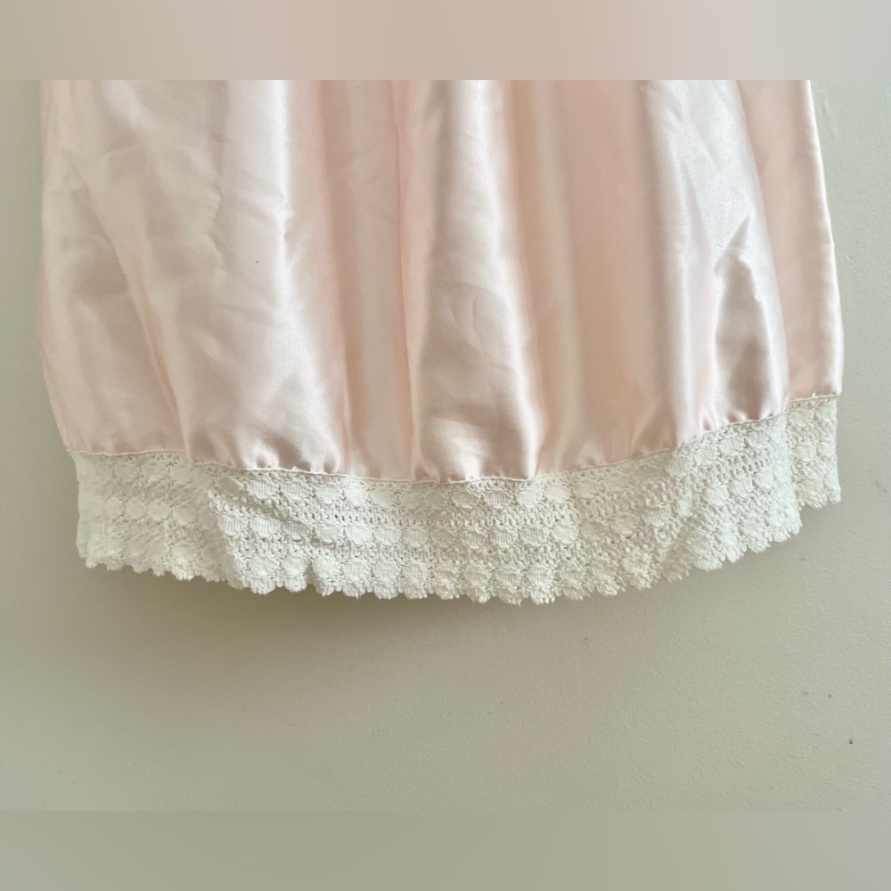 Vintage Christian Dior Satin Lace Nightgown Size M Peach Pink Cottagecore- EUC - Picture 7 of 12